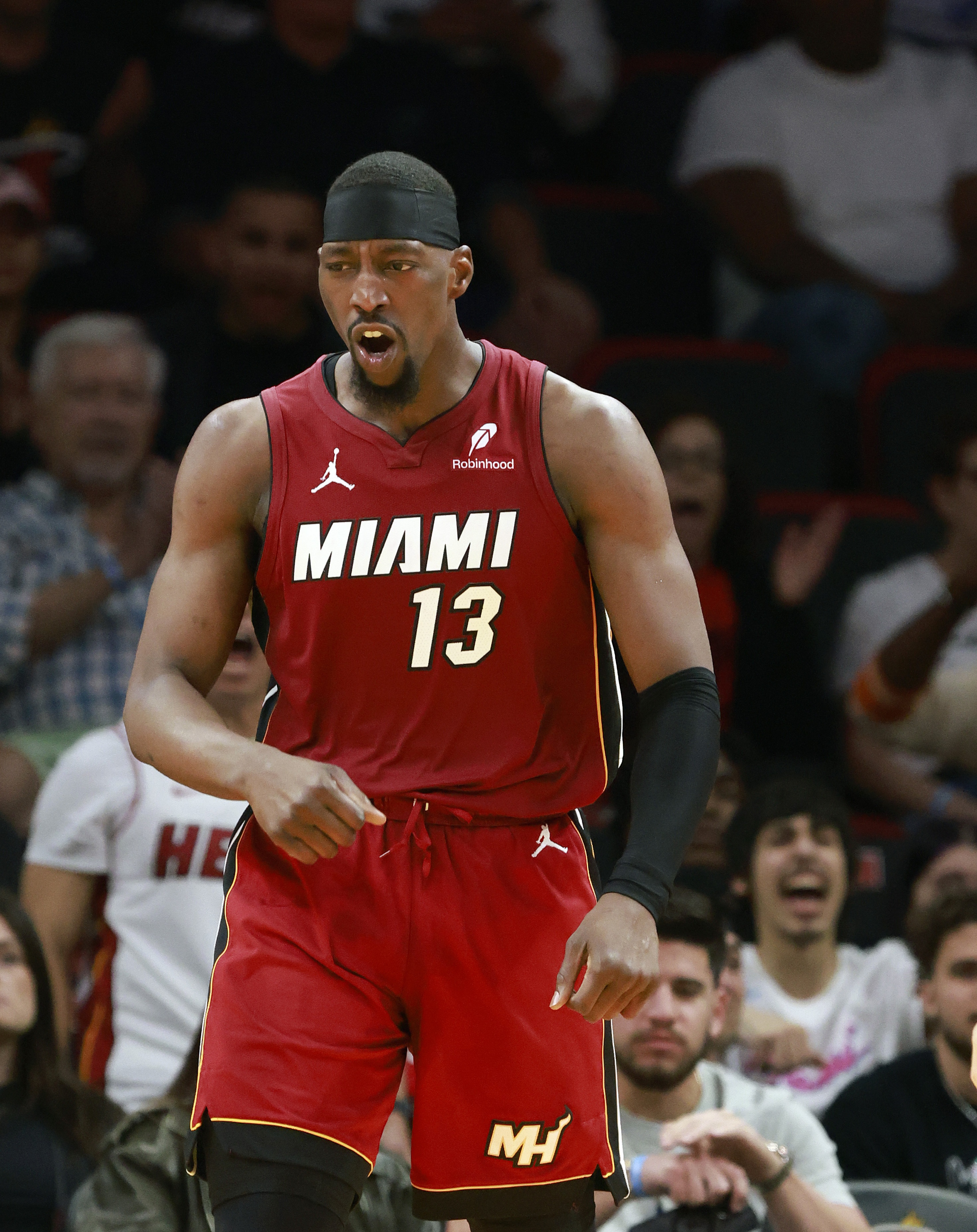 开云体育官网登录-麦坎茨：卢卡&amp;大帝&amp;米球70分都是堂堂正正拿的 科比也没故意要球